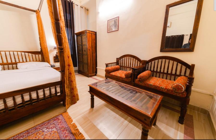 Sisodia Hotel & Resorts Jodhpur  Ngoại thất bức ảnh